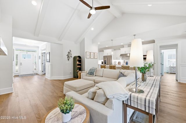 1064 Mayfair Way SW, Sunset Beach, NC 28468