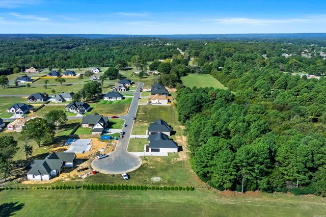 1712 Seattle Slew Street, Searcy, AR 72143