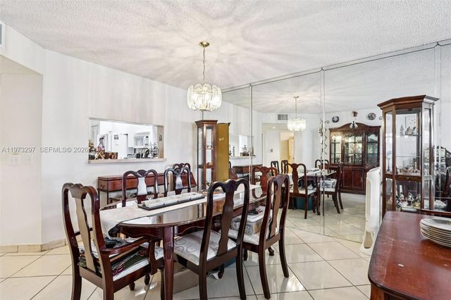 901 SW 138th Ave 108C, Pembroke Pines, FL 33027