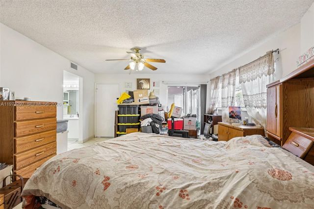 901 SW 138th Ave 108C, Pembroke Pines, FL 33027