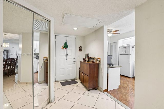 901 SW 138th Ave 108C, Pembroke Pines, FL 33027