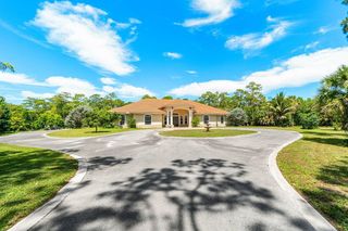 2555 Doe Trail, The Acreage, FL 33470