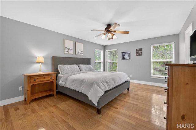 22 Eagle Spur Court, St Charles, MO 63303