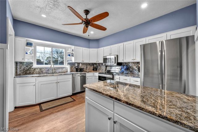 441 Dorwil Drive, Akron, OH 44319