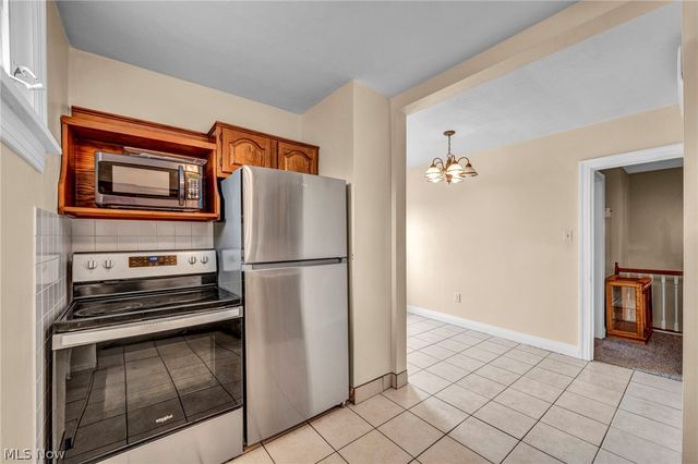 441 Dorwil Drive, Akron, OH 44319