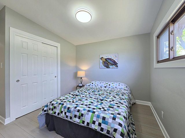 18400 Beverly Hills DRIVE, Brookfield, WI 53045