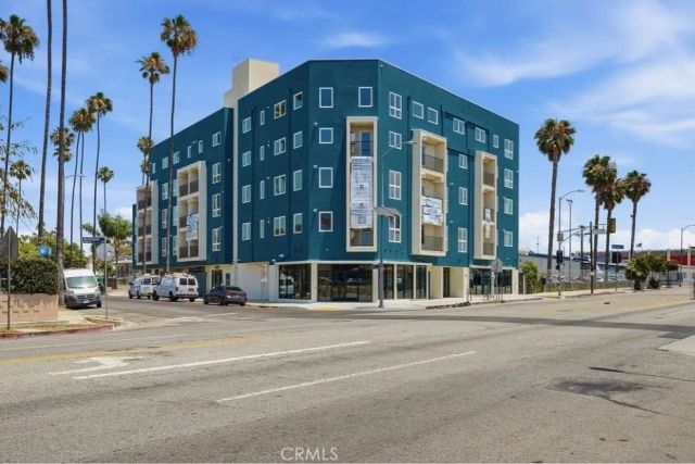 1818 S Norton Avenue 407, Los Angeles, CA 90018