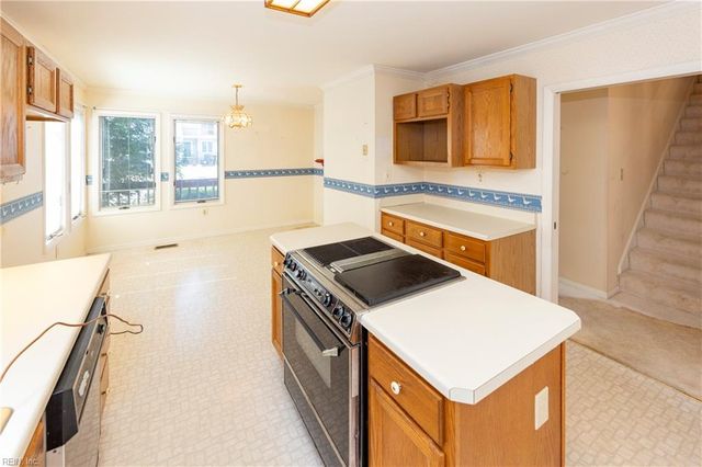 929 Kela CRES, Virginia Beach, VA 23451