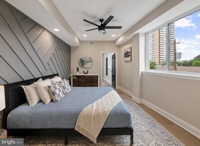246 MONTROSE ST, Philadelphia, PA 19147