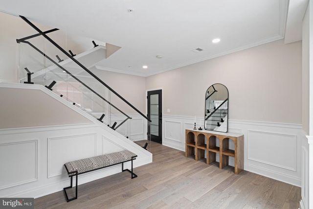 246 MONTROSE ST, Philadelphia, PA 19147