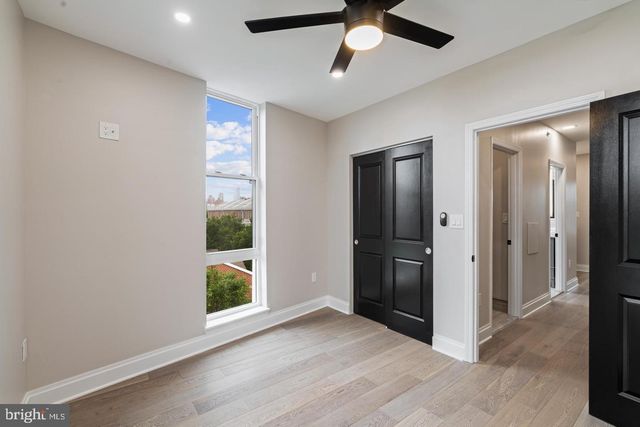 246 MONTROSE ST, Philadelphia, PA 19147