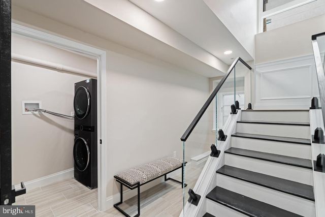 246 MONTROSE ST, Philadelphia, PA 19147
