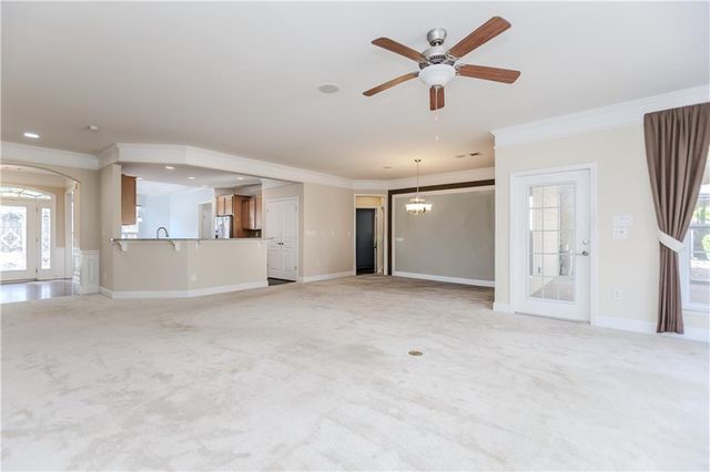 115 Creekside Court, Griffin, GA 30223