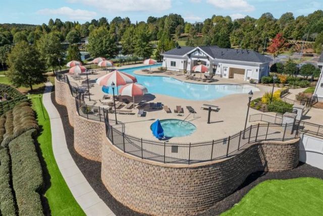 115 Creekside Court, Griffin, GA 30223