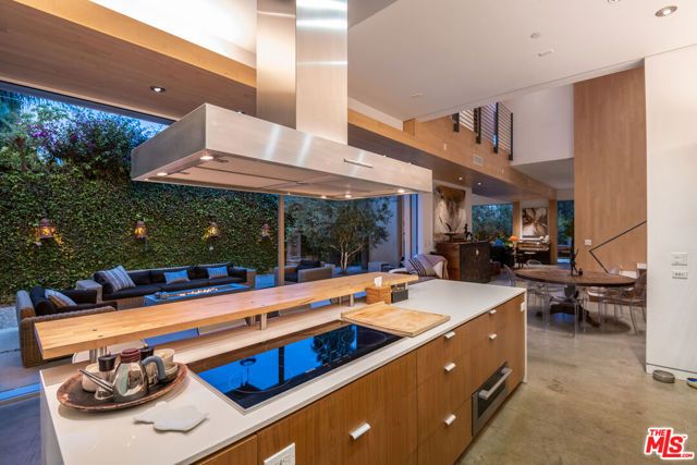 716 Brooks Avenue, Venice (los Angeles), CA 90291