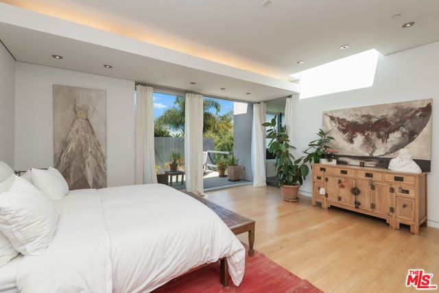 716 Brooks Avenue, Venice (los Angeles), CA 90291