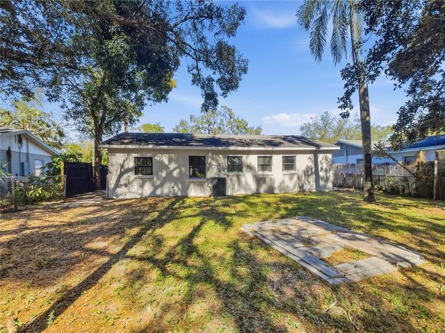 3017 E IDLEWILD AVENUE, Tampa, FL 33610
