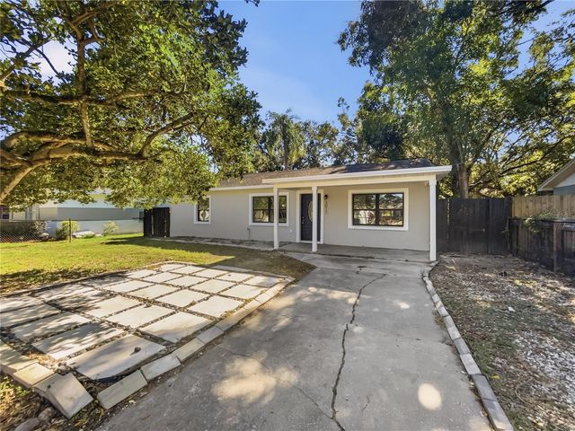 3017 E IDLEWILD AVENUE, Tampa, FL 33610