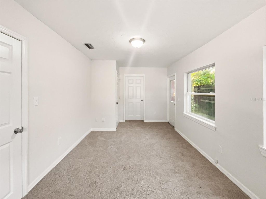 Image 11 of property listing at 3017 E IDLEWILD AVENUE, Tampa, FL 33610