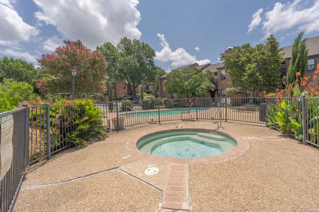 4803 Hamilton Wolfe Rd Apt 310, San Antonio, TX 78240