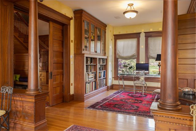 5 Broadway Place, Normal, IL 61761