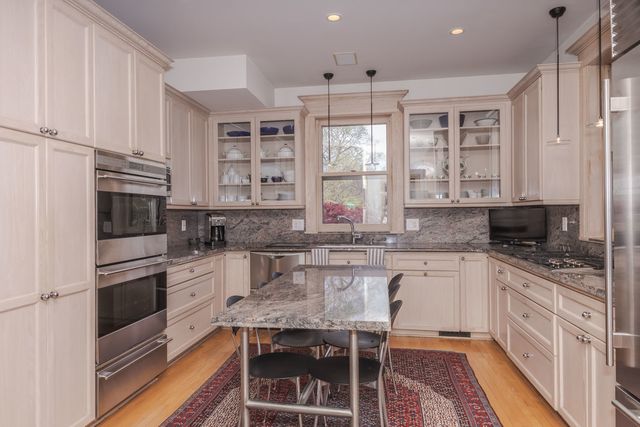 5 Broadway Place, Normal, IL 61761