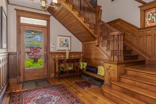 5 Broadway Place, Normal, IL 61761