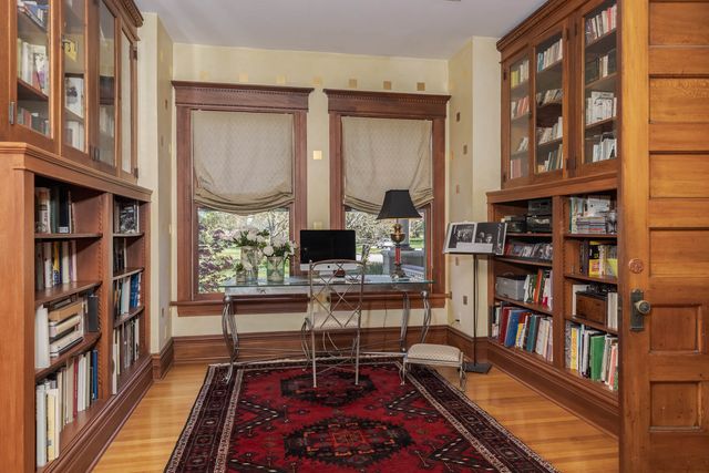 5 Broadway Place, Normal, IL 61761