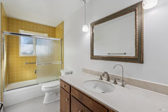 4050 Sonoma Mountain Rd, Santa Rosa, CA 95404