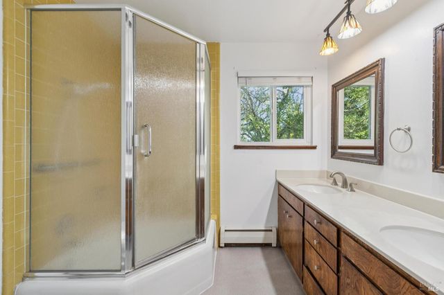 4050 Sonoma Mountain Rd, Santa Rosa, CA 95404