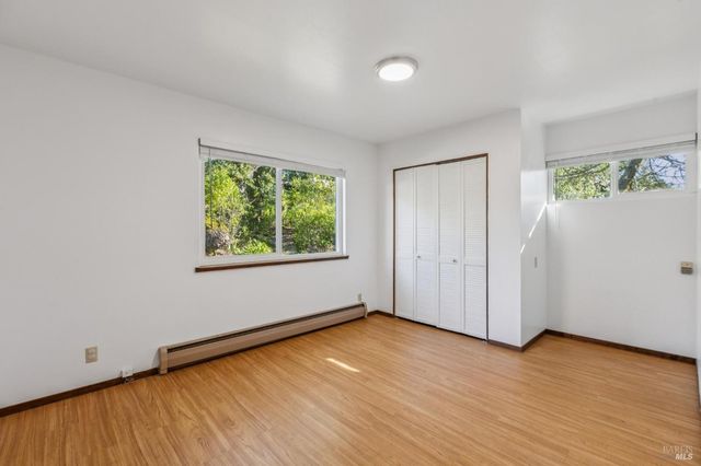 4050 Sonoma Mountain Rd, Santa Rosa, CA 95404