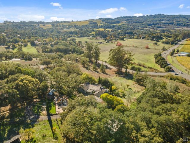 4050 Sonoma Mountain Rd, Santa Rosa, CA 95404