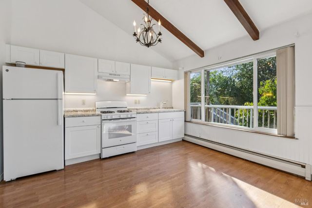 4050 Sonoma Mountain Rd, Santa Rosa, CA 95404