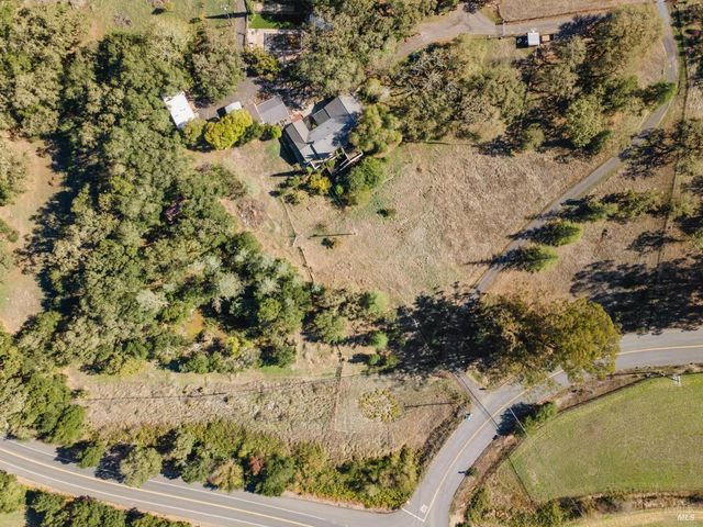 4050 Sonoma Mountain Rd, Santa Rosa, CA 95404
