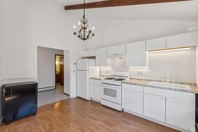 4050 Sonoma Mountain Rd, Santa Rosa, CA 95404