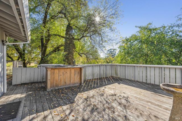 4050 Sonoma Mountain Rd, Santa Rosa, CA 95404