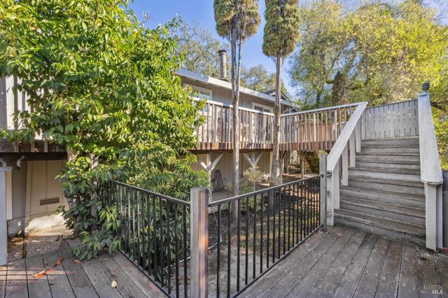 4050 Sonoma Mountain Rd, Santa Rosa, CA 95404