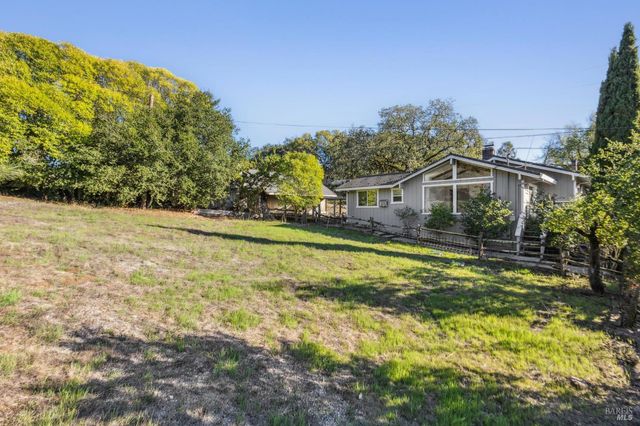 4050 Sonoma Mountain Rd, Santa Rosa, CA 95404