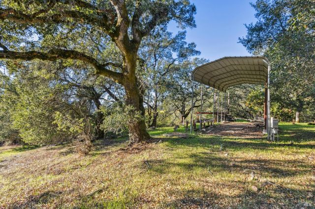 4050 Sonoma Mountain Rd, Santa Rosa, CA 95404