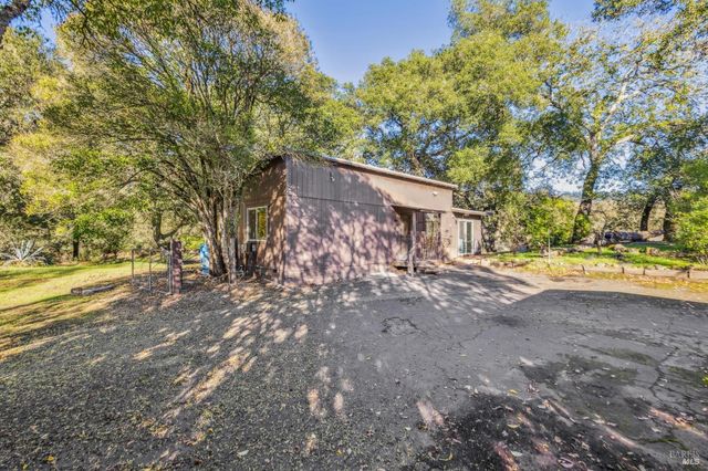 4050 Sonoma Mountain Rd, Santa Rosa, CA 95404