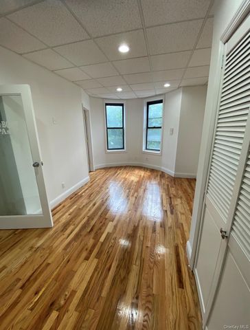 40-28 82nd Street 2, Elmhurst, NY 11373