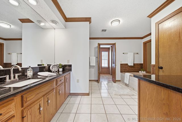 7316 E 85th Street, Tulsa, OK 74133