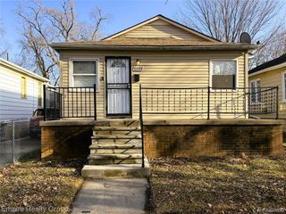 6088 Auburn Street, Detroit, MI 48228