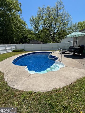 1 Green Acre Road NE, Rome, GA 30165
