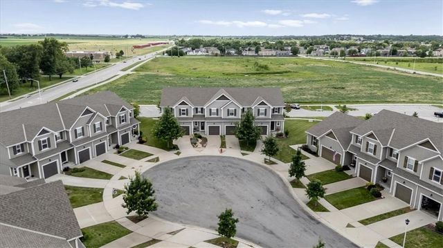 744 W Shawnee Court, Gardner, KS 66030