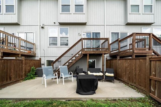 744 W Shawnee Court, Gardner, KS 66030