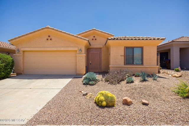 222 E Calle Del Capullo, Green Valley, AZ 85614