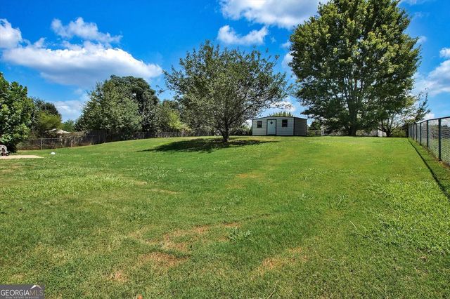 140 Greenleaf Drive, Hampton, GA 30228