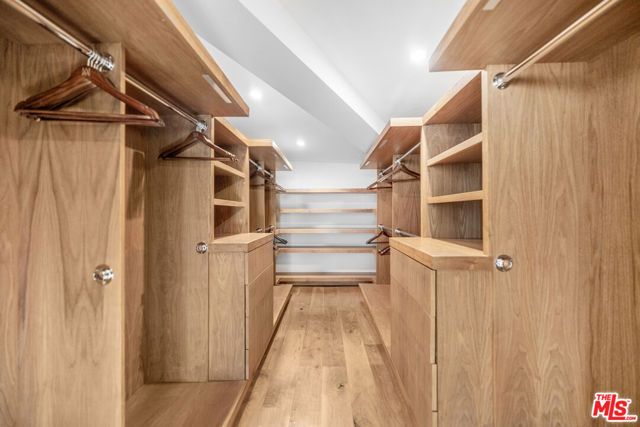 1735 Summitridge Drive, Beverly Hills, CA 90210