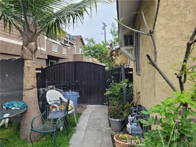 12110 Foster Road, Norwalk, CA 90650